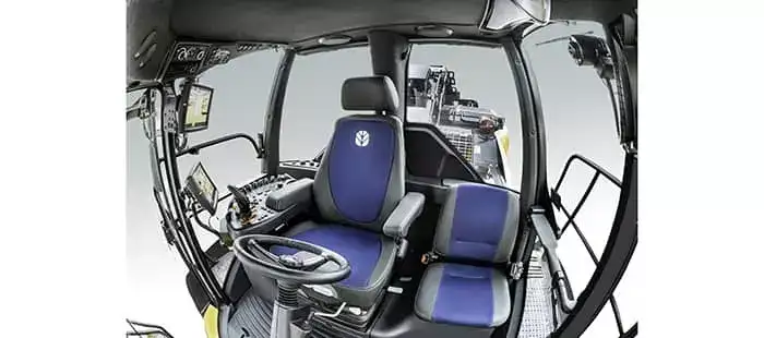 fr-forage-cruiser-operator-environment-01a