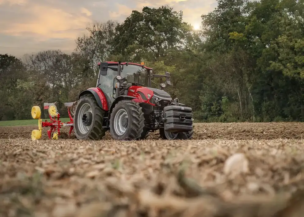 Case IH_Farmall C_1.jpg