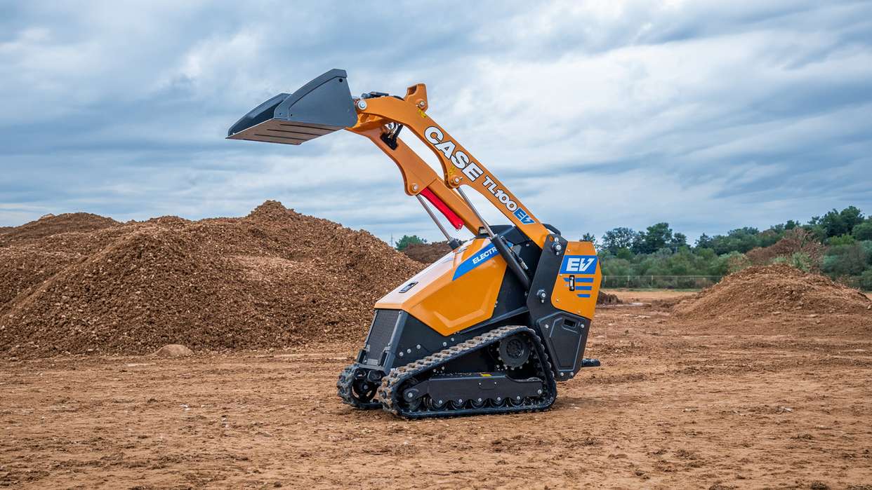 CASE Construction Equipment amplia la gamma compatta con la nuova terna da 55 kW, il nuovo mini track loader elettrico e importanti aggiornamenti alla gamma di pale gommate compatte