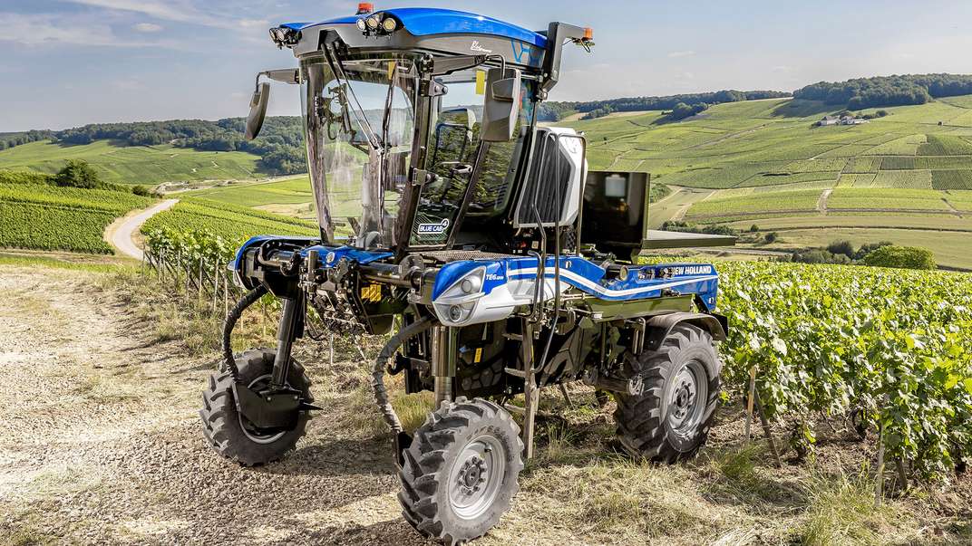 New Holland dévoile sa toute nouvelle gamme de tracteurs enjambeurs TE6 à l'occasion du salon SITEVI 2023