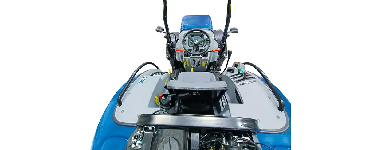 PIATTAFORMA SPAZIOSA, UTILIZZO ERGONOMICO