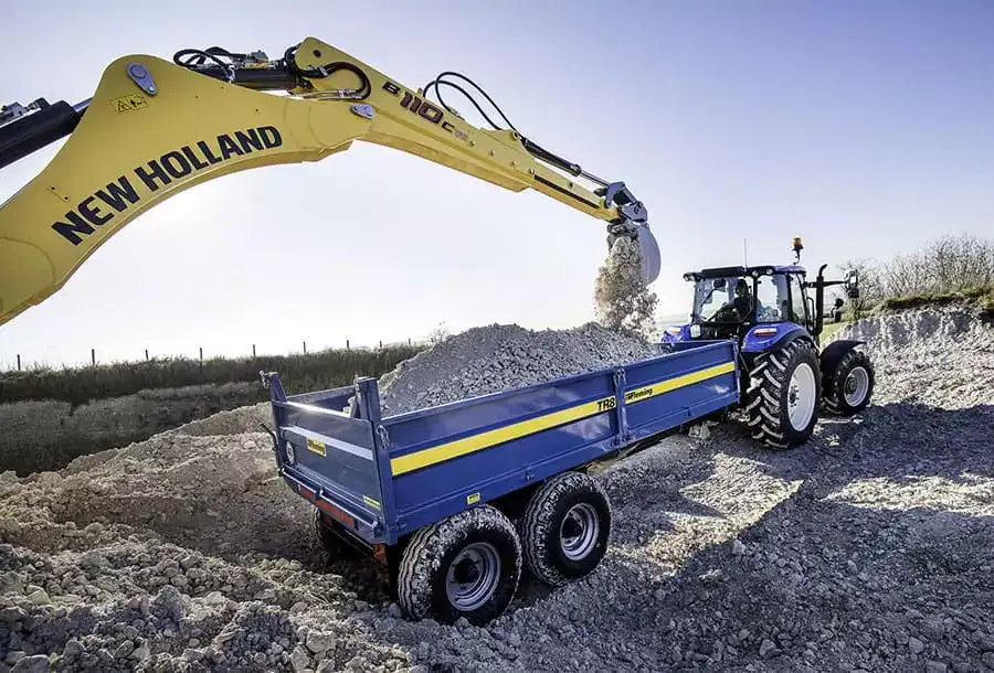 backhoe-loaders-gallery-05