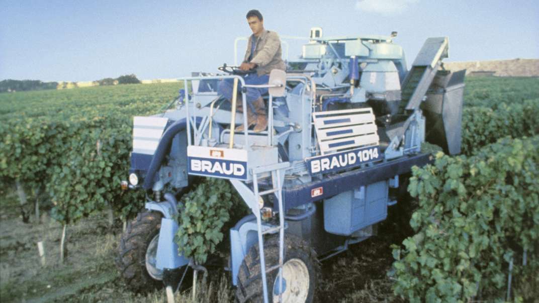 La Noria des machines à vendanger New Holland Braud est une suite ininterrompue de 40 années d’innovation