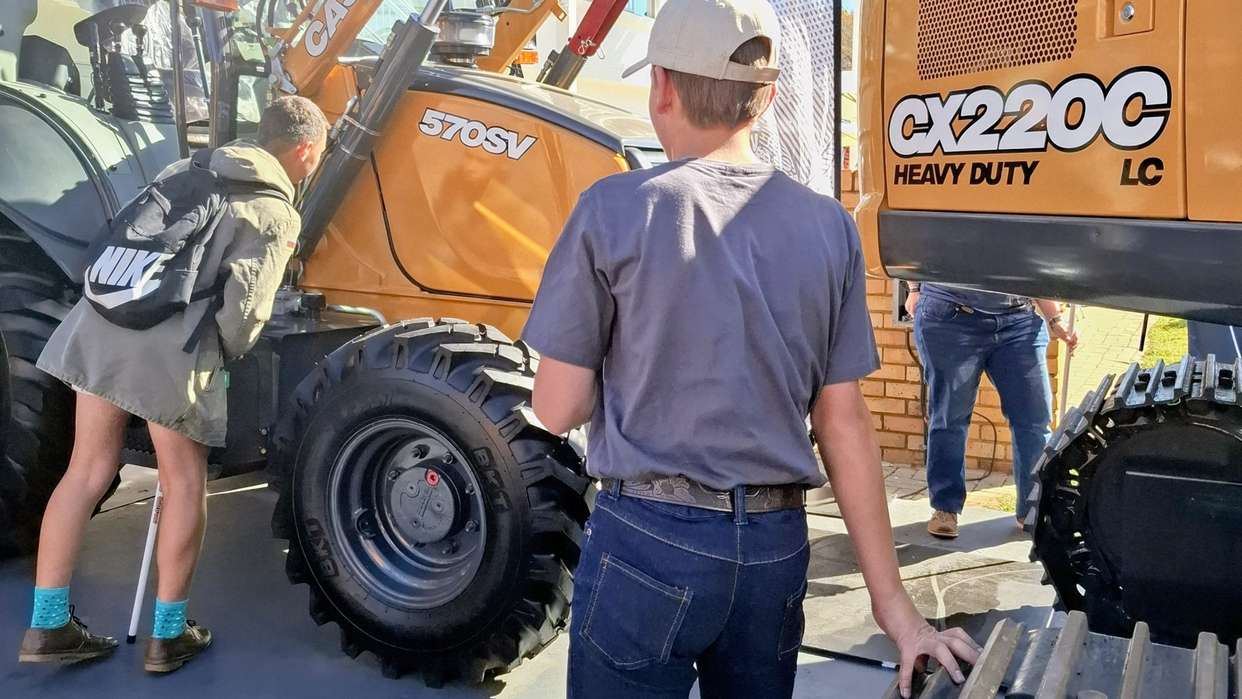 CASE Construction Makes Noise at Nampo Harvest Day 2025