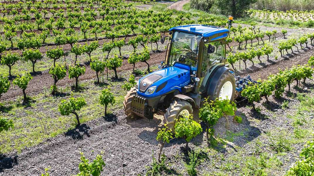 New Holland renouvelle son offre de tracteurs spécialisés avec la nouvelle série T4 F/N/V et TK4.