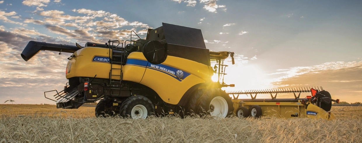 CX8 Series - Tier 4B Super Conventional Combines