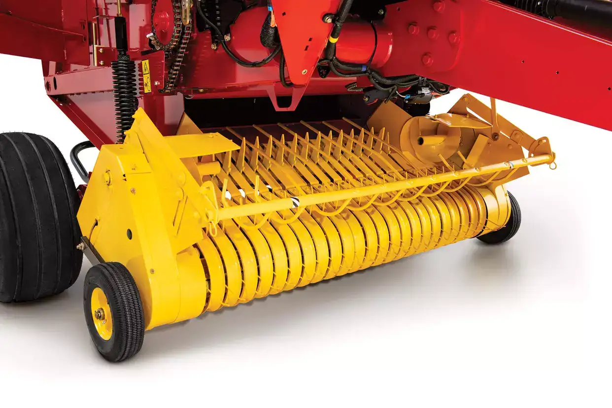 Roll-Belt™ round baler pickup