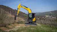 New Holland expands light construction line with launch of new midi excavators at EIMA 2024