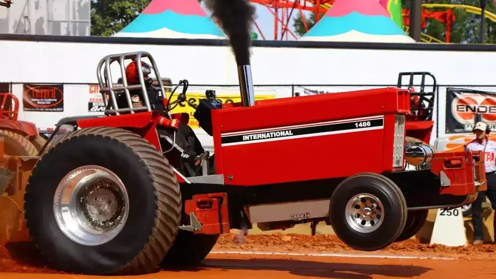 International Harvester Tractor at tractor pull