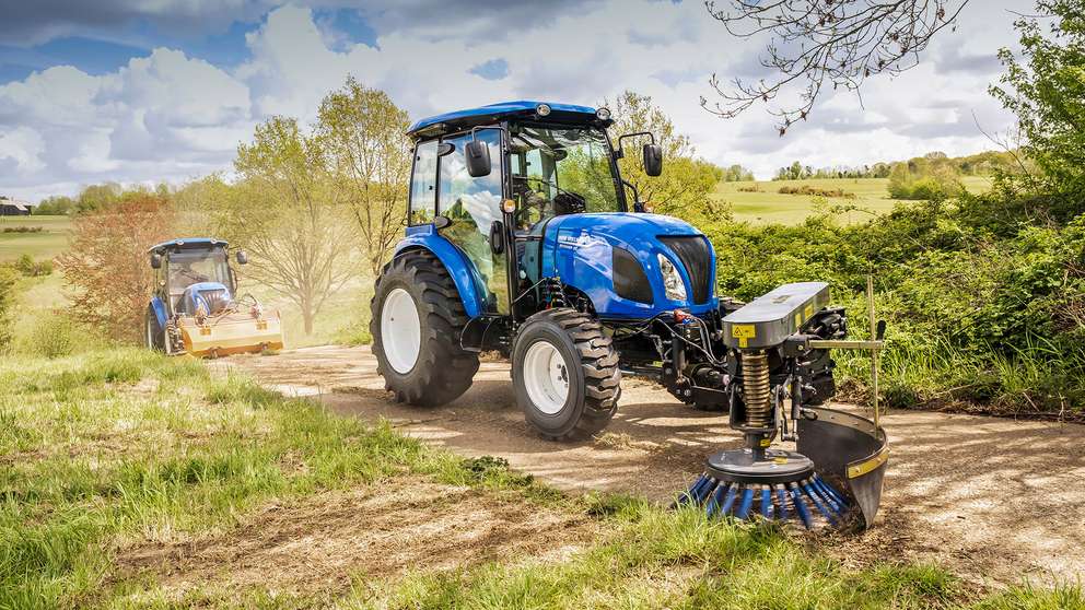 BOOMER - jedna seria ciągników - wiele różnych zastosowań