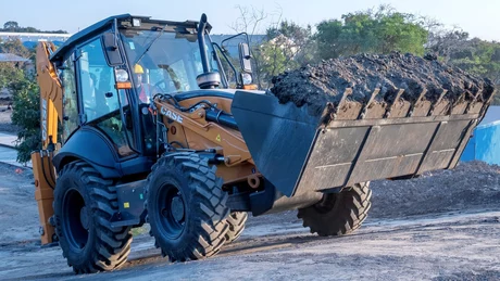 V-Series Backhoe Loaders - 570V