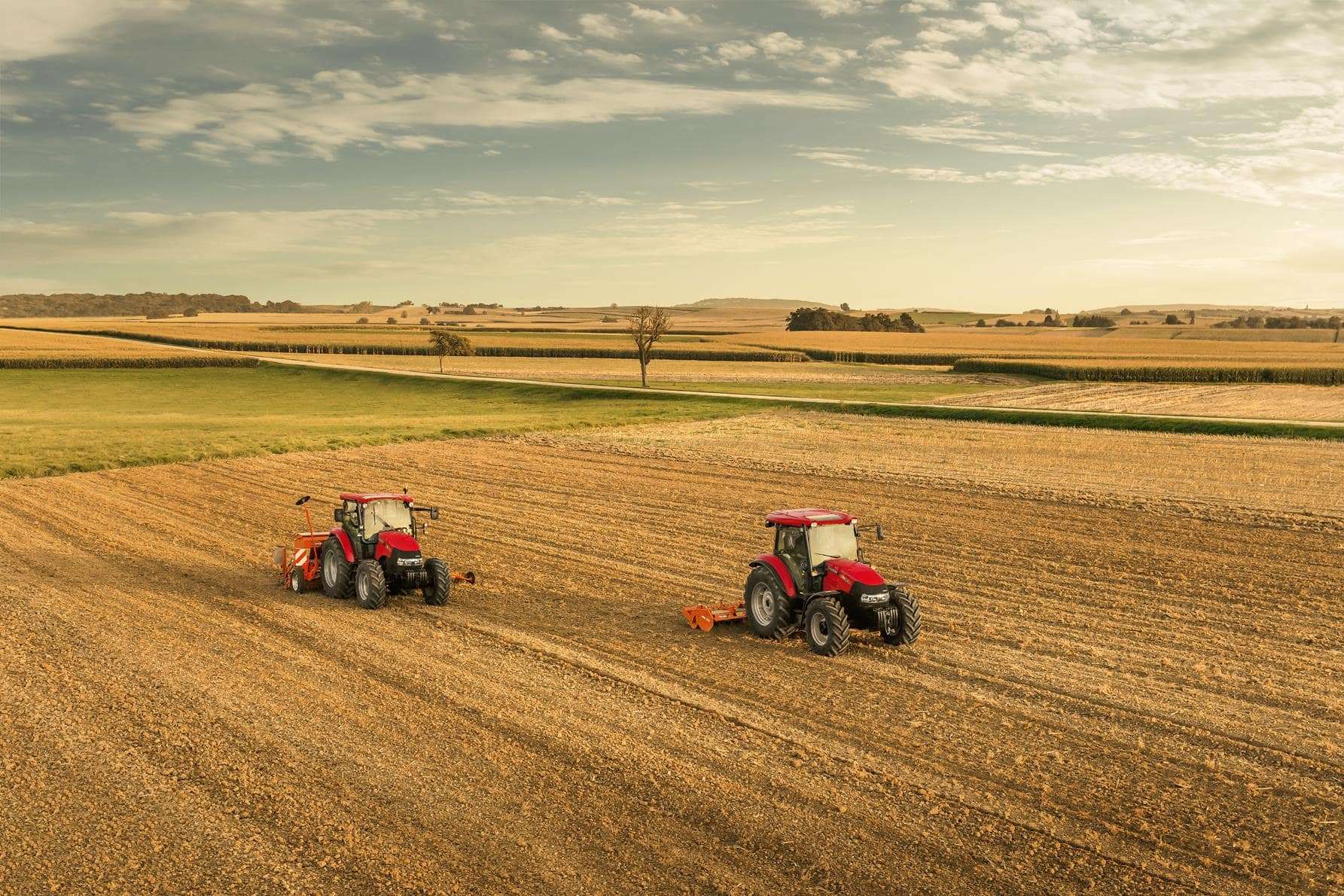 caseih_farmall_c_seeder_group_photo_092014_fr_mg_6988_1785_1190