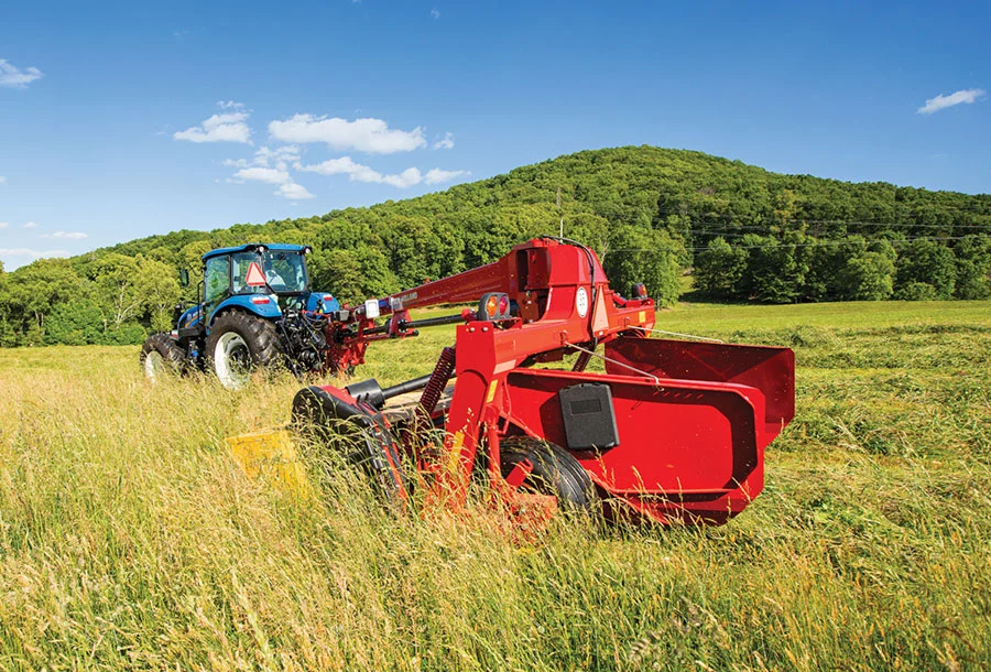 New Holland Hay ＆ Forage Discbine® PLUS Center-Pivot Disc Mower ...
