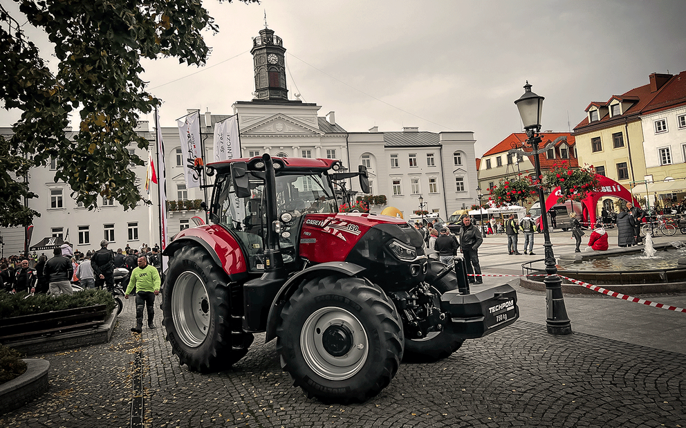 COVER-Ciągniki-Case-IH-Płock-MOTOCYKLOVE_2.png