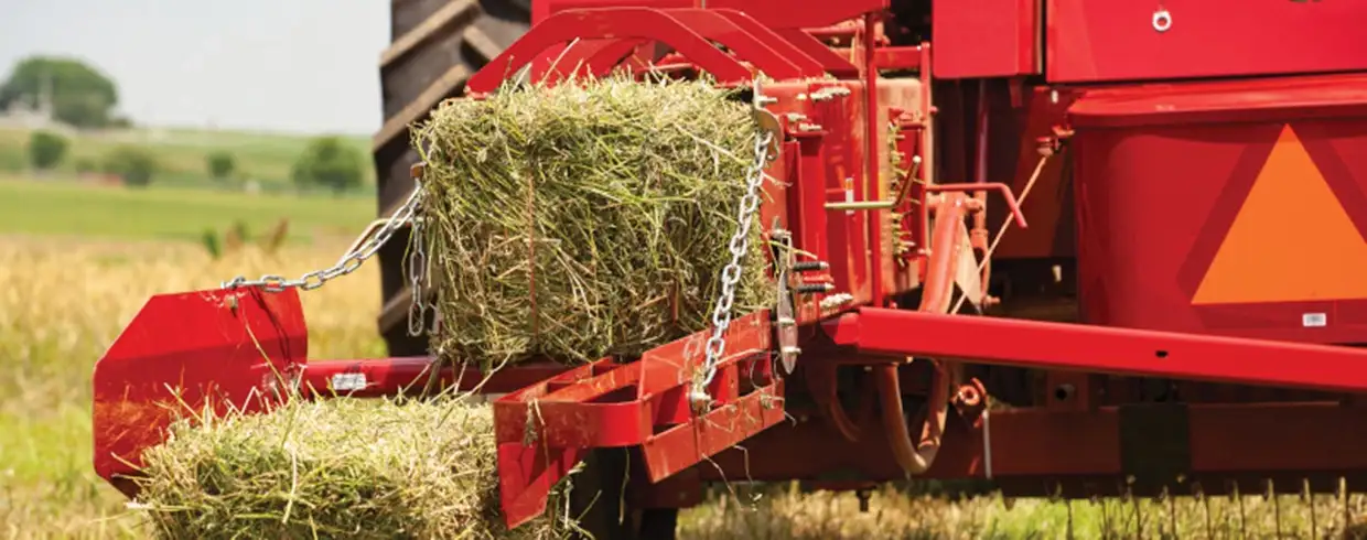 Hayliner® Small Square Balers - CHUTES ＆ THROWER