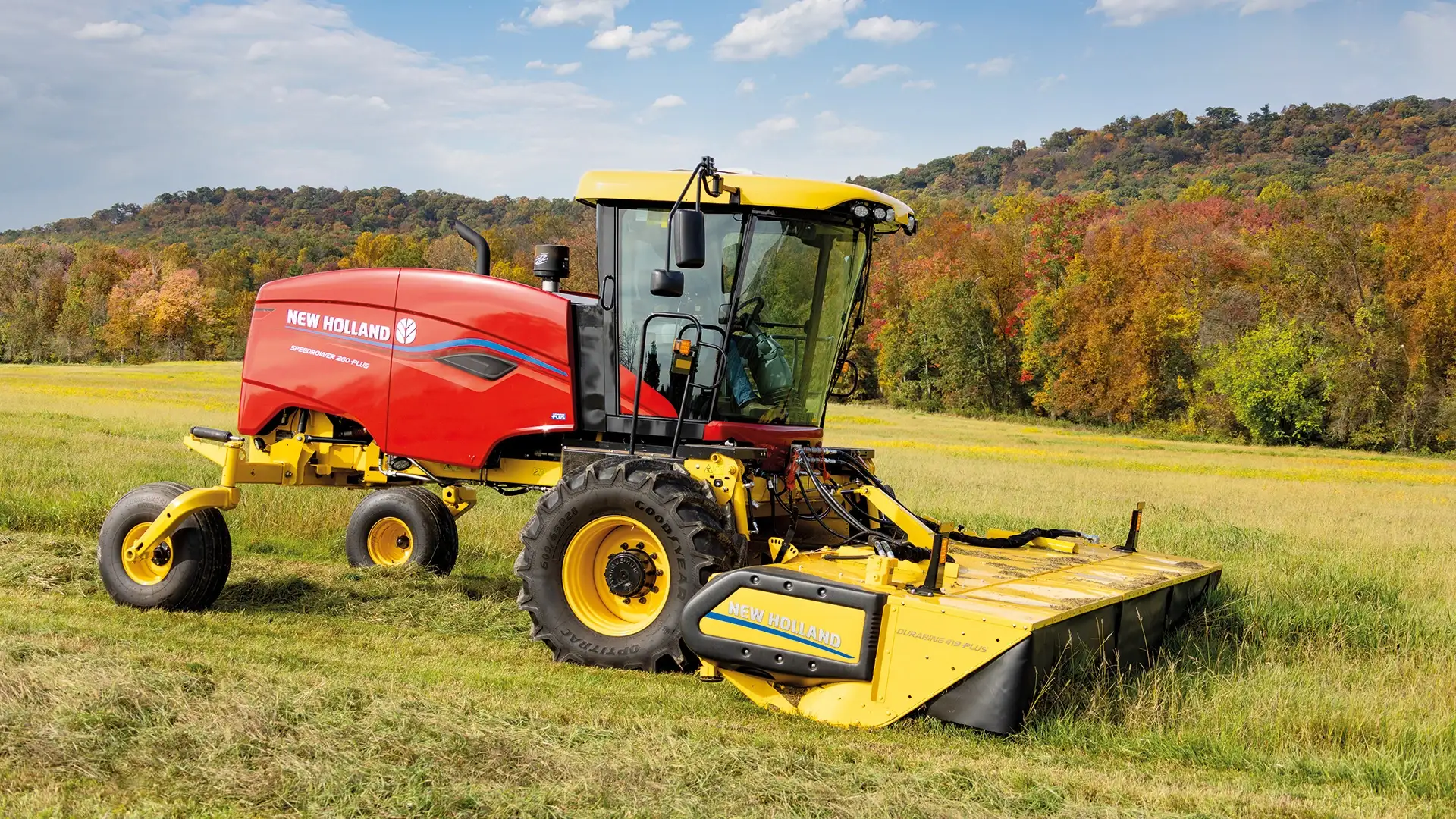 Speedrower® PLUS Self-Propelled Windrowers Media Gallery