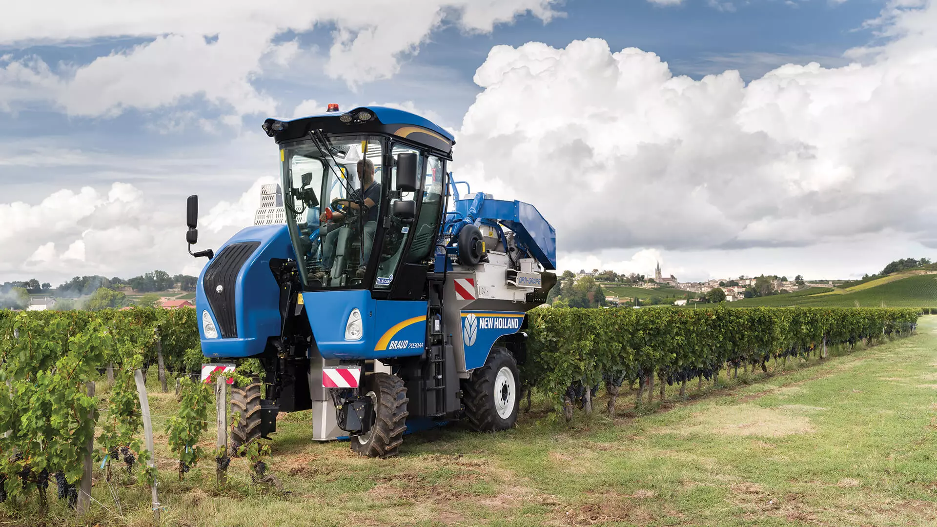 Braud Compact Series Grape Harvester