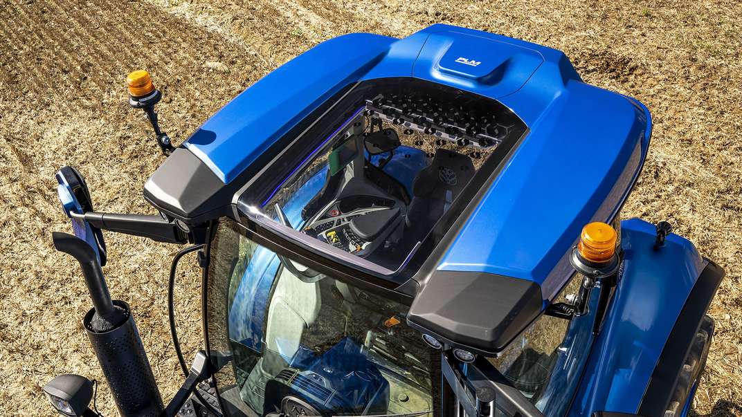 New Holland präsentiert auf der Agritechnica 2023 den Vorserien-Prototyp des T7 Methane Power LNG