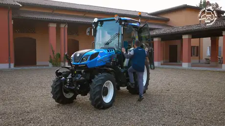 Comfort New T4F Auto Command™ New Holland