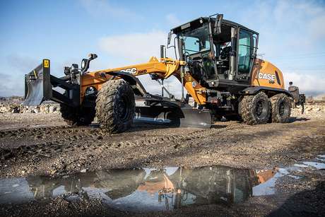 CASE Construction Equipment bietet Elektrohydraulische Joystick-Steuerung für die Grader der C-Serie