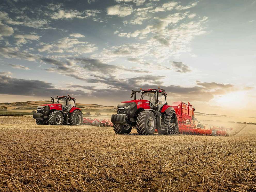 CASE IH TRAKTOR Fahrer & Seite Maßgefertigte Sitzbezüge Schwarz