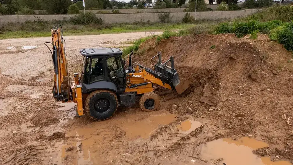 SV-Series Backhoe Loaders