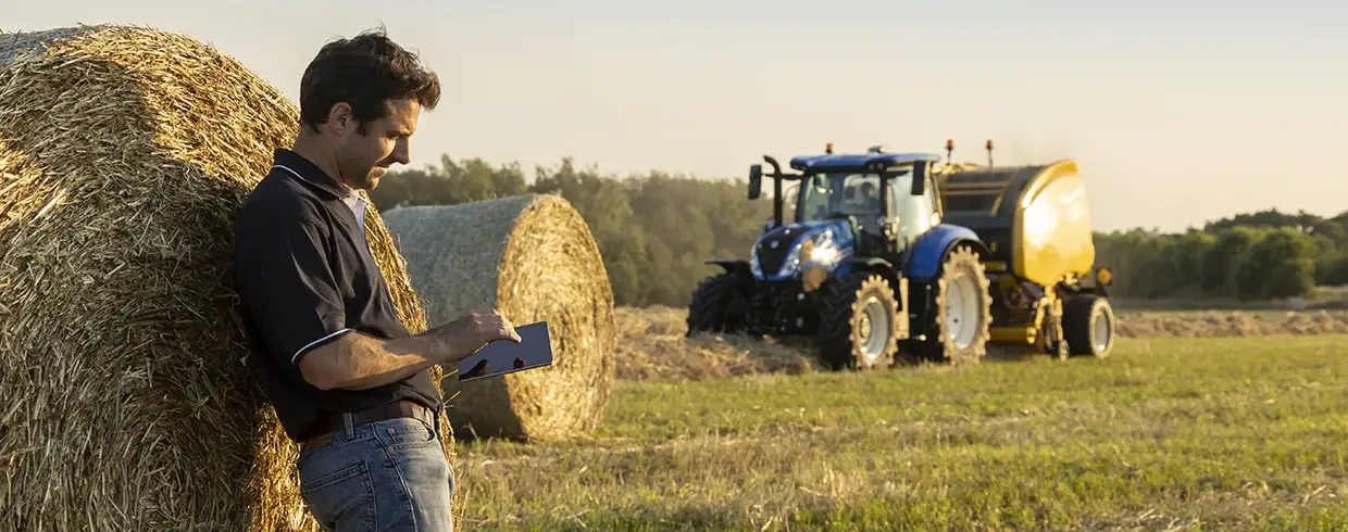 GATHER FARM-CHANGING INSIGHTS, ANYTIME, ANYWHERE