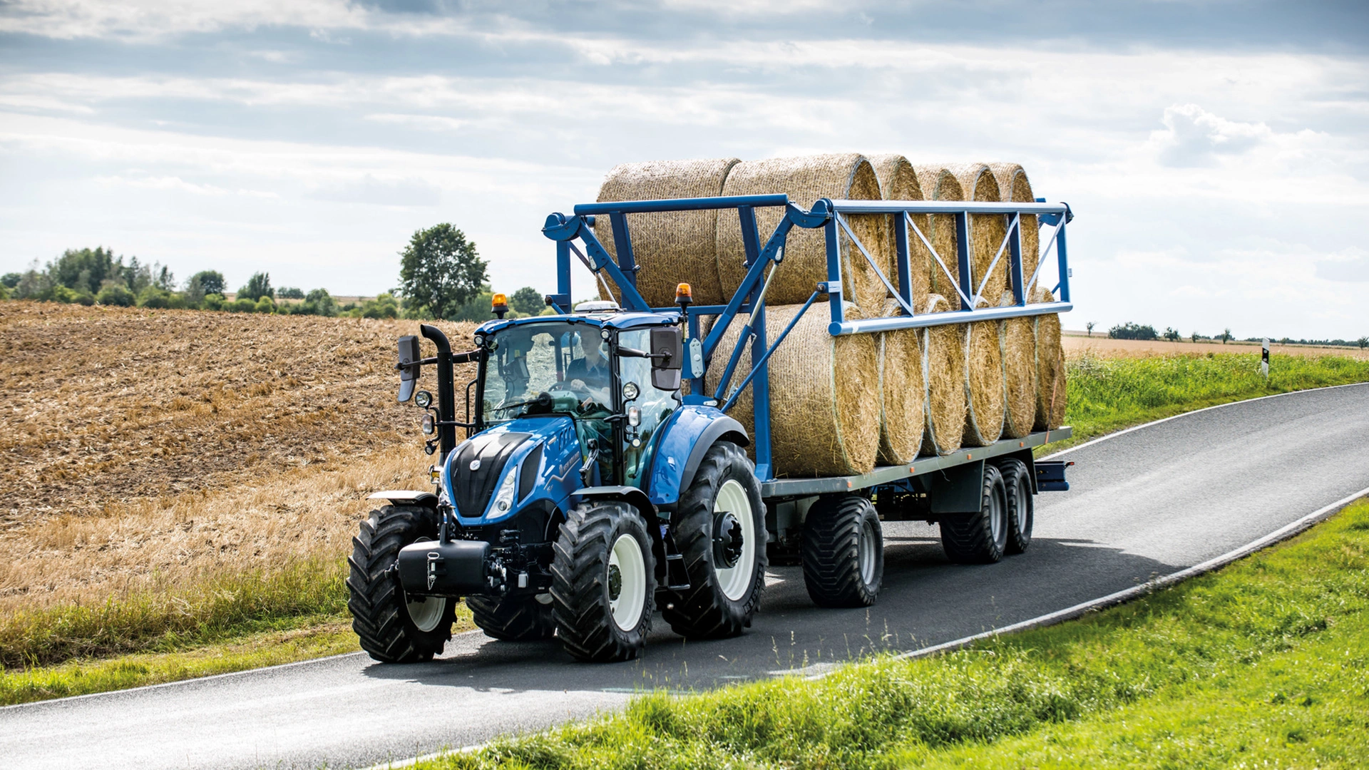 New holland agriculture. New Holland t5 120. Нью Холланд трактор т5. Трактор Нью Холланд т5.120. Трактор т 5.