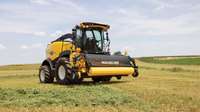 New crop blockage prevention tech, customizable steering and more for FR Forage Cruiser self-propelled forage harvesters