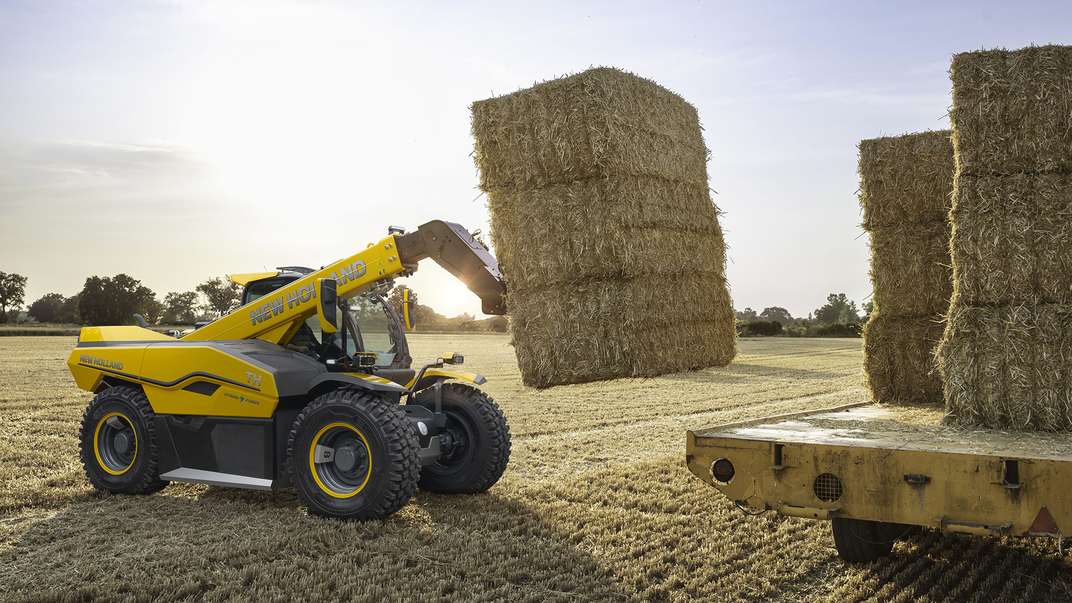 Hybrid Prototype Telehandler Offers Practical, Sustainable Power for Materials Handling