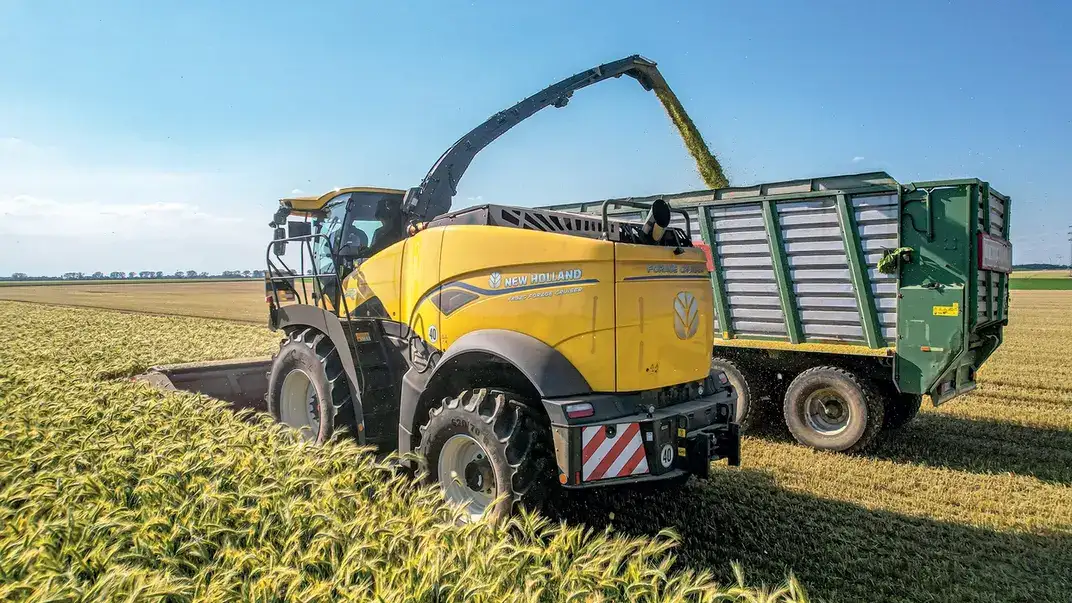 Forage Harvesters 476 to 911Hp: FR Range | New Holland NZ