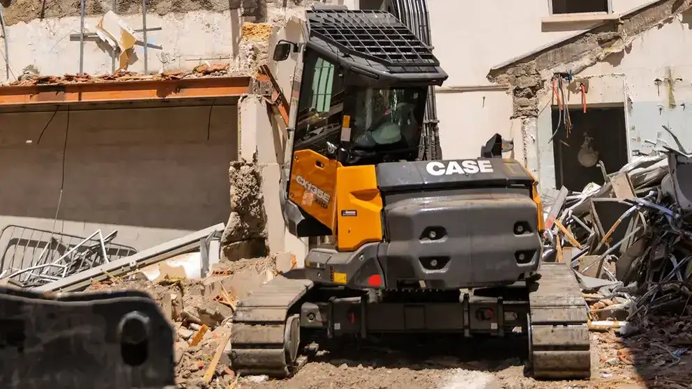 Demolition - CX135E XRD