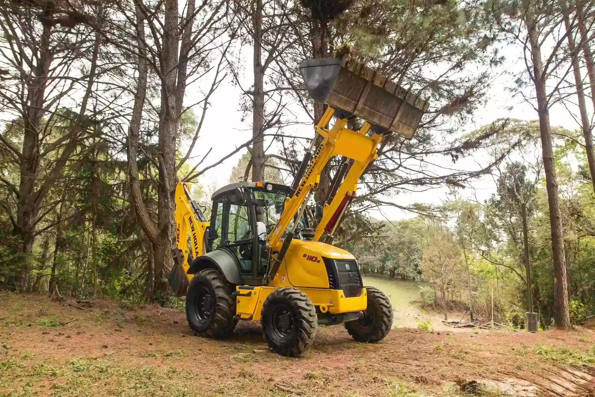 backhoe-loaders-gallery-08