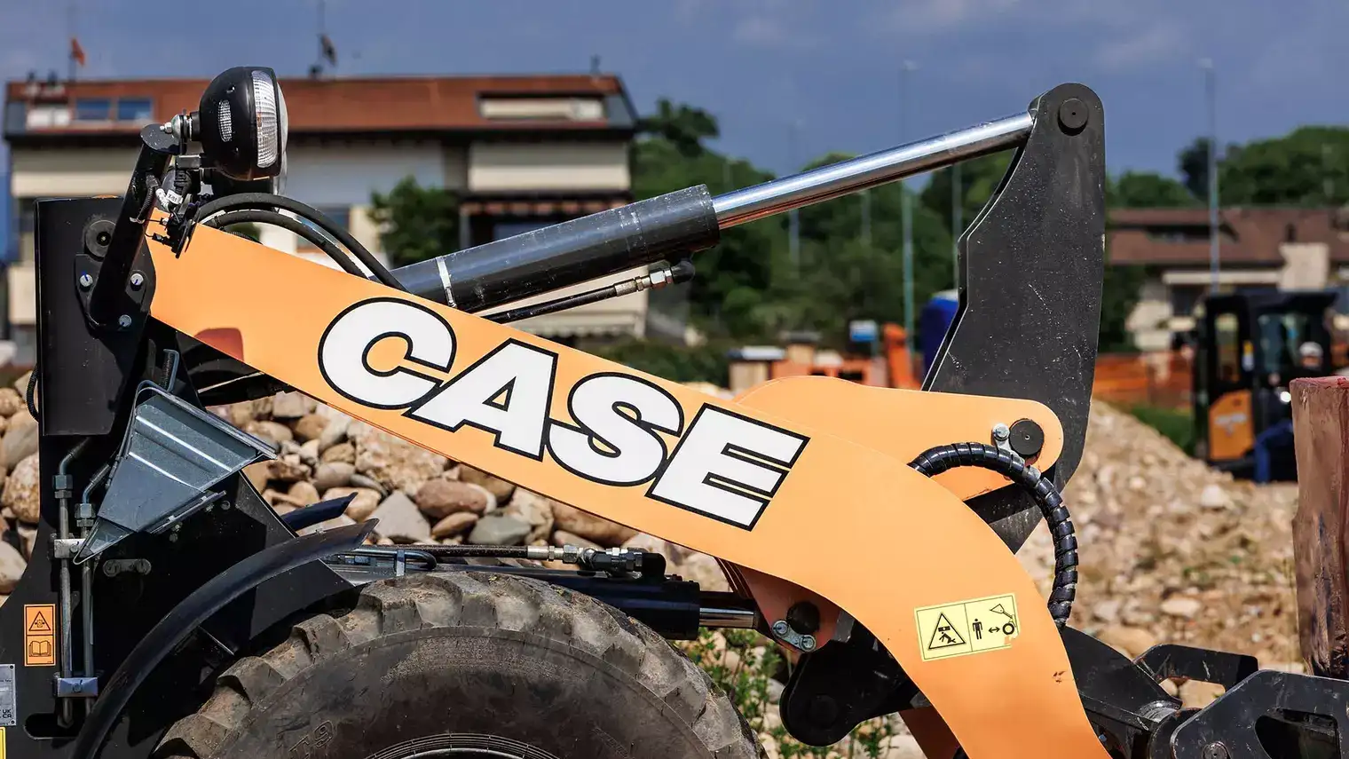 F-Series Evolution Compact Wheel Loaders