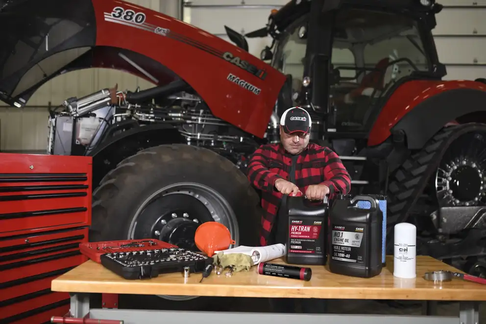 Equipment maintenance with Case IH lubricants