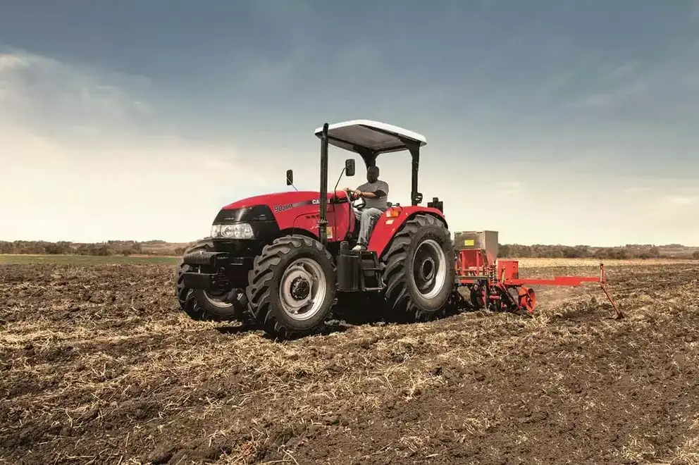 caseih_farmall_jxm_201509_sa_row_planter_1_1050_725