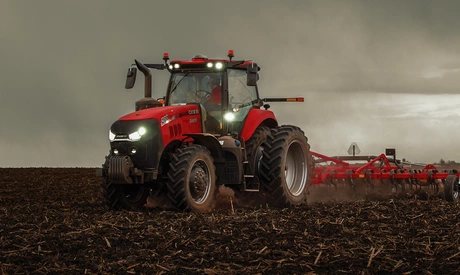 Magnum 200 tractor