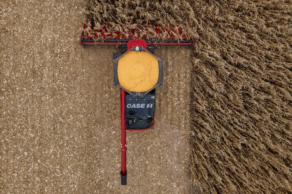 Case IH_New C500 corn header_AF10_1.jpg