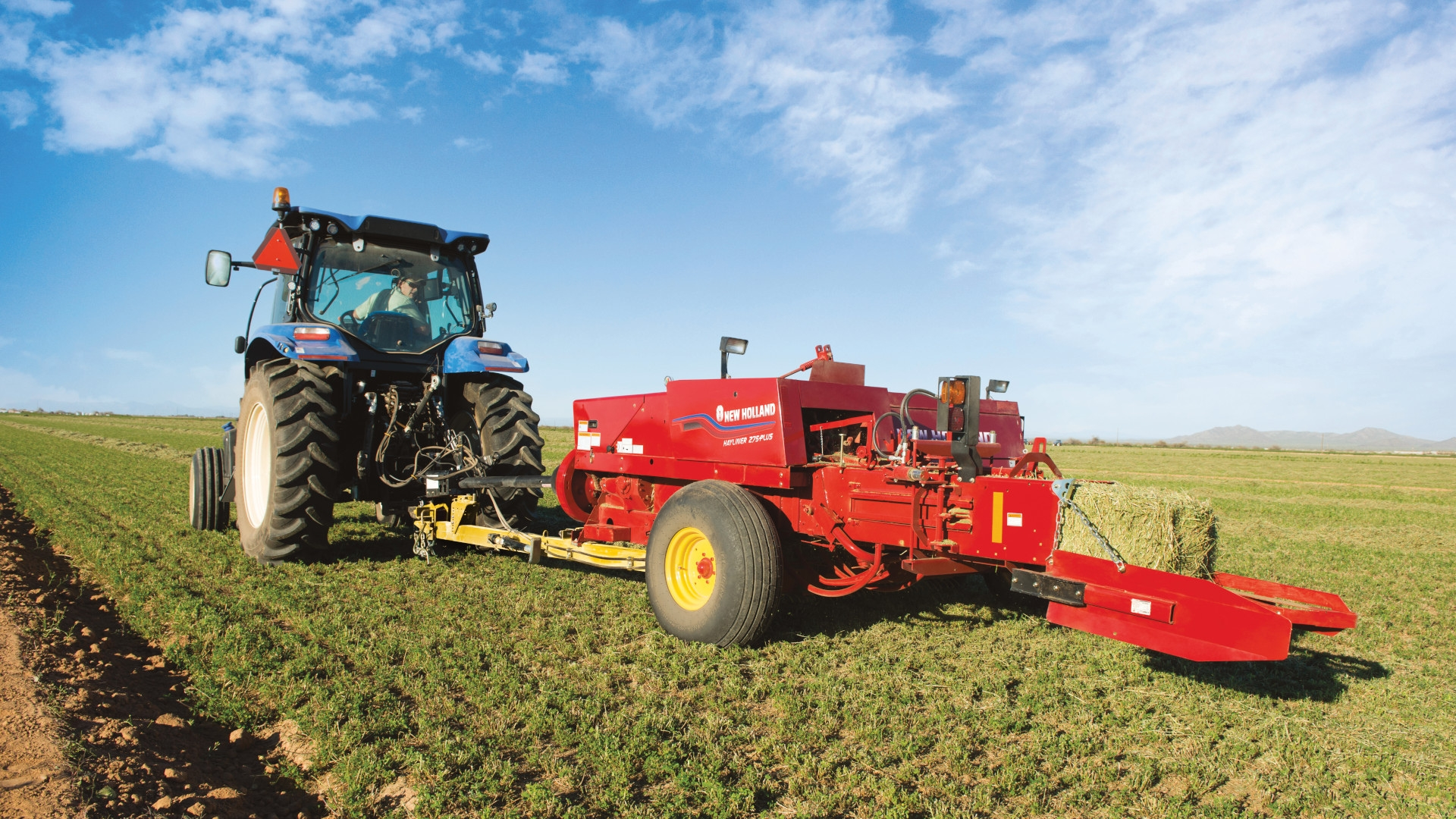 Hayliner® Small Square Balers