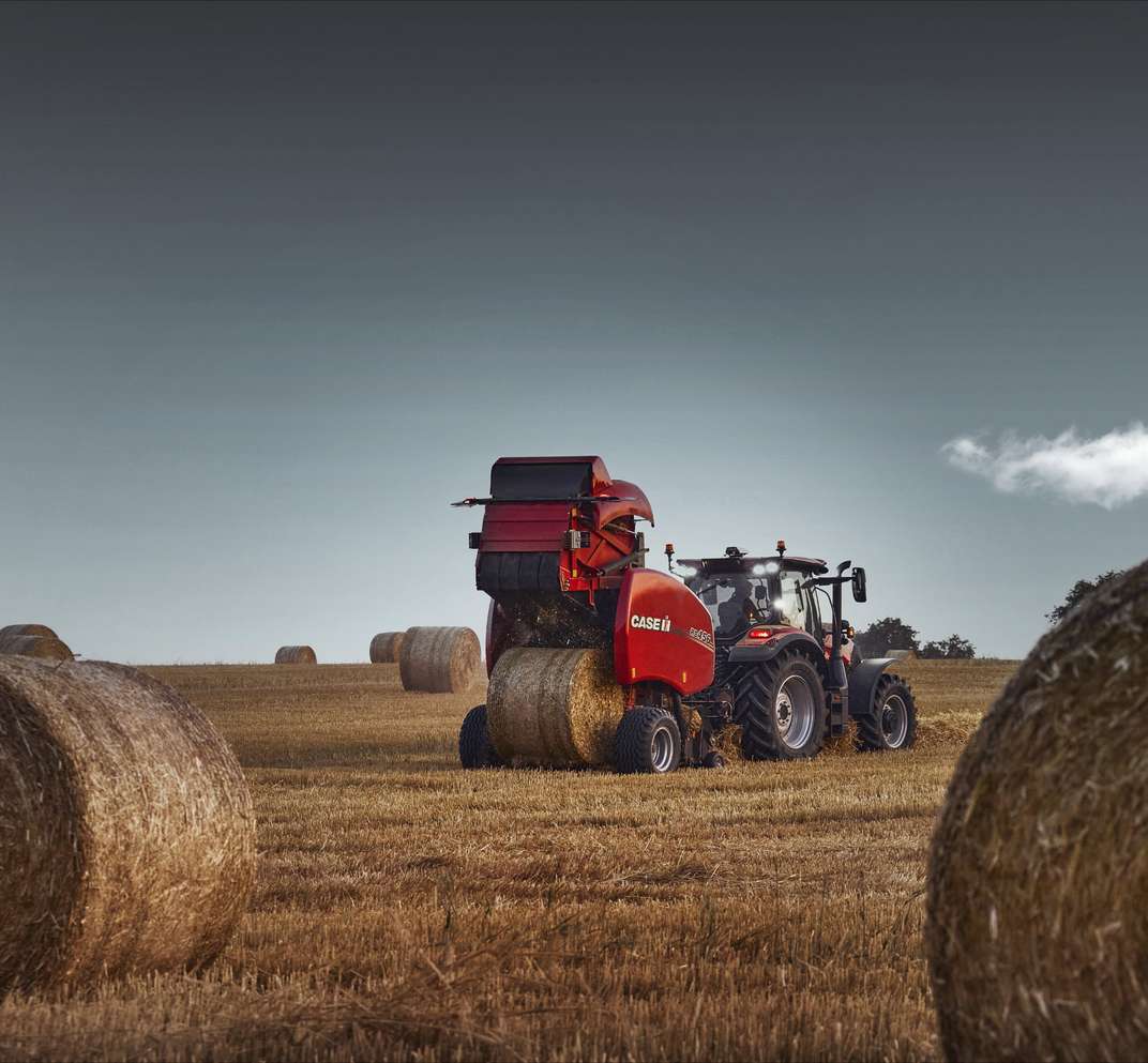 Case IH_RB456 HD Pro + Maxxum 125_2_res.jpg