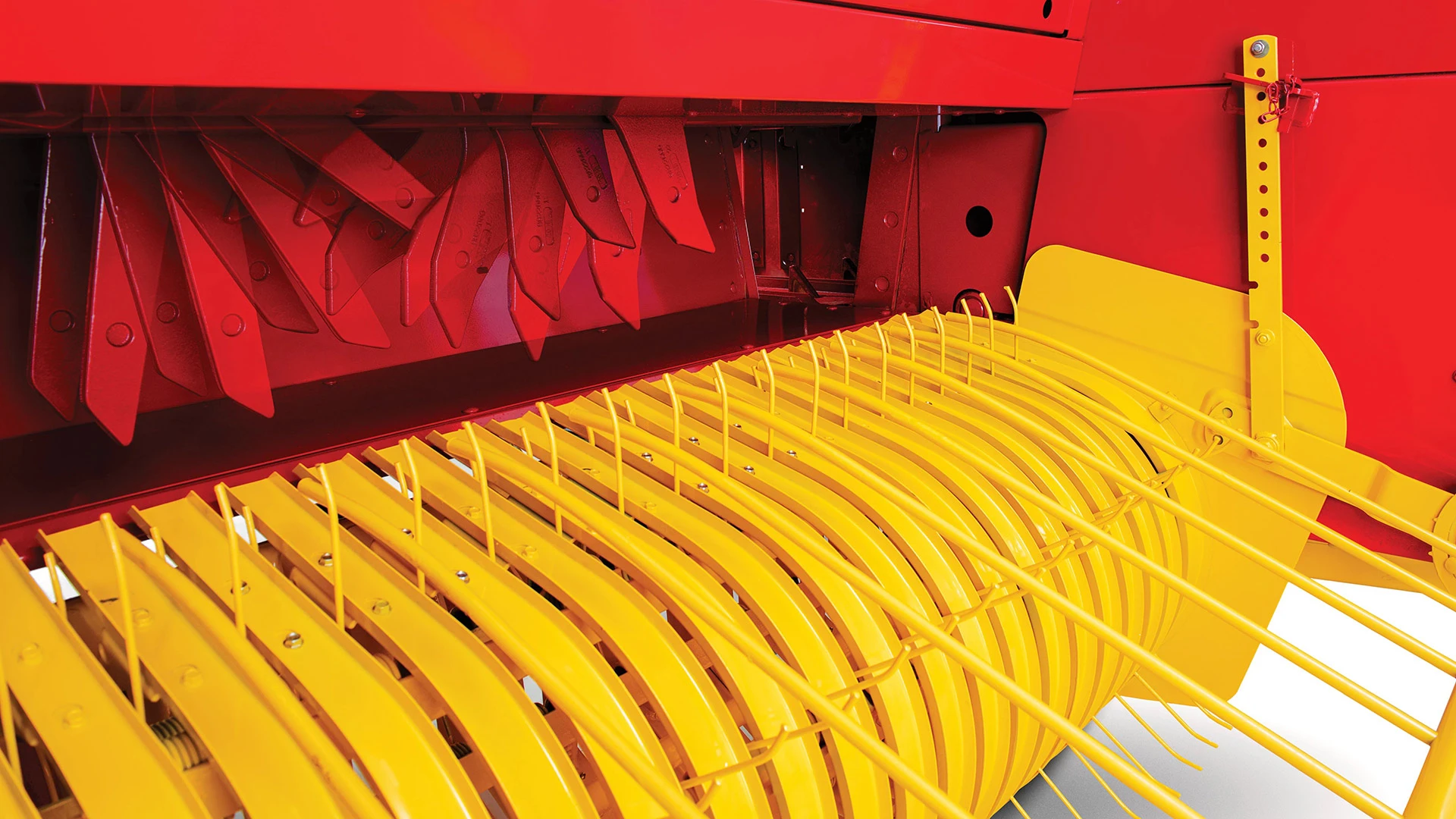 HAYLINER® SMALL SQUARE BALERS