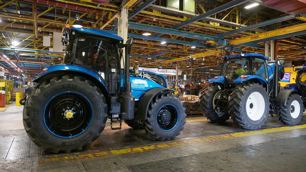 New Holland uppmärksammar den tvåmiljonte Basildon-traktorn under fabrikens 60:e år