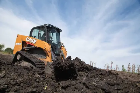 B-Series Compact Track Loaders - TR310B