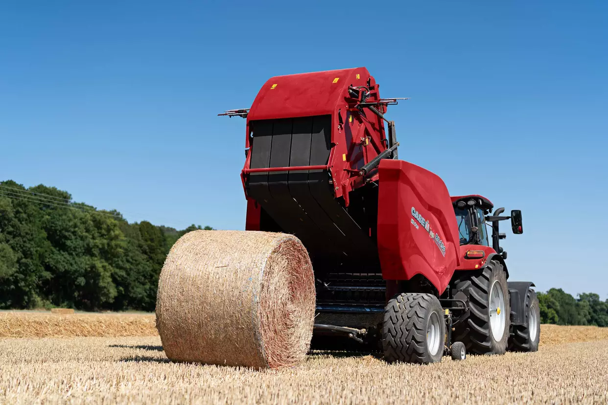 Case IH RB466HD Pro Round Baler