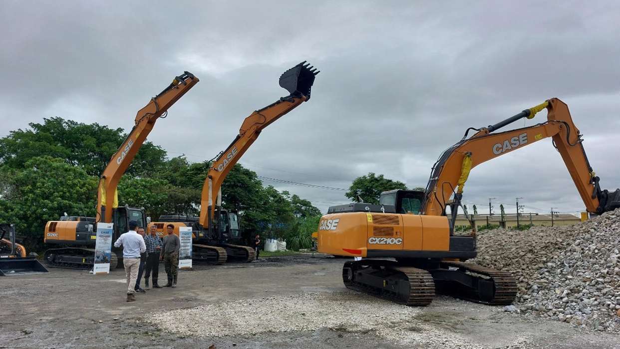 CASE construction equipment holds exhibition in Yilan County, Taiwan