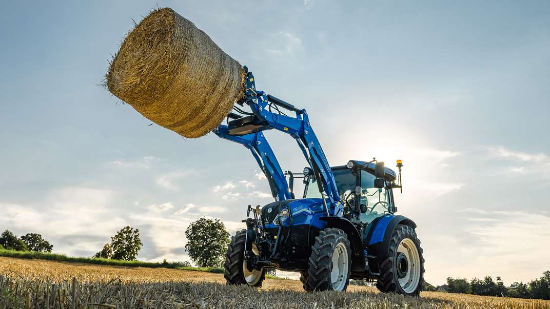 Power, Agility, Connectivity: New T5S Tractors