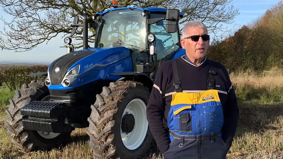 Phil Hardy - T5.120 Dual Command Testimonial New Holland