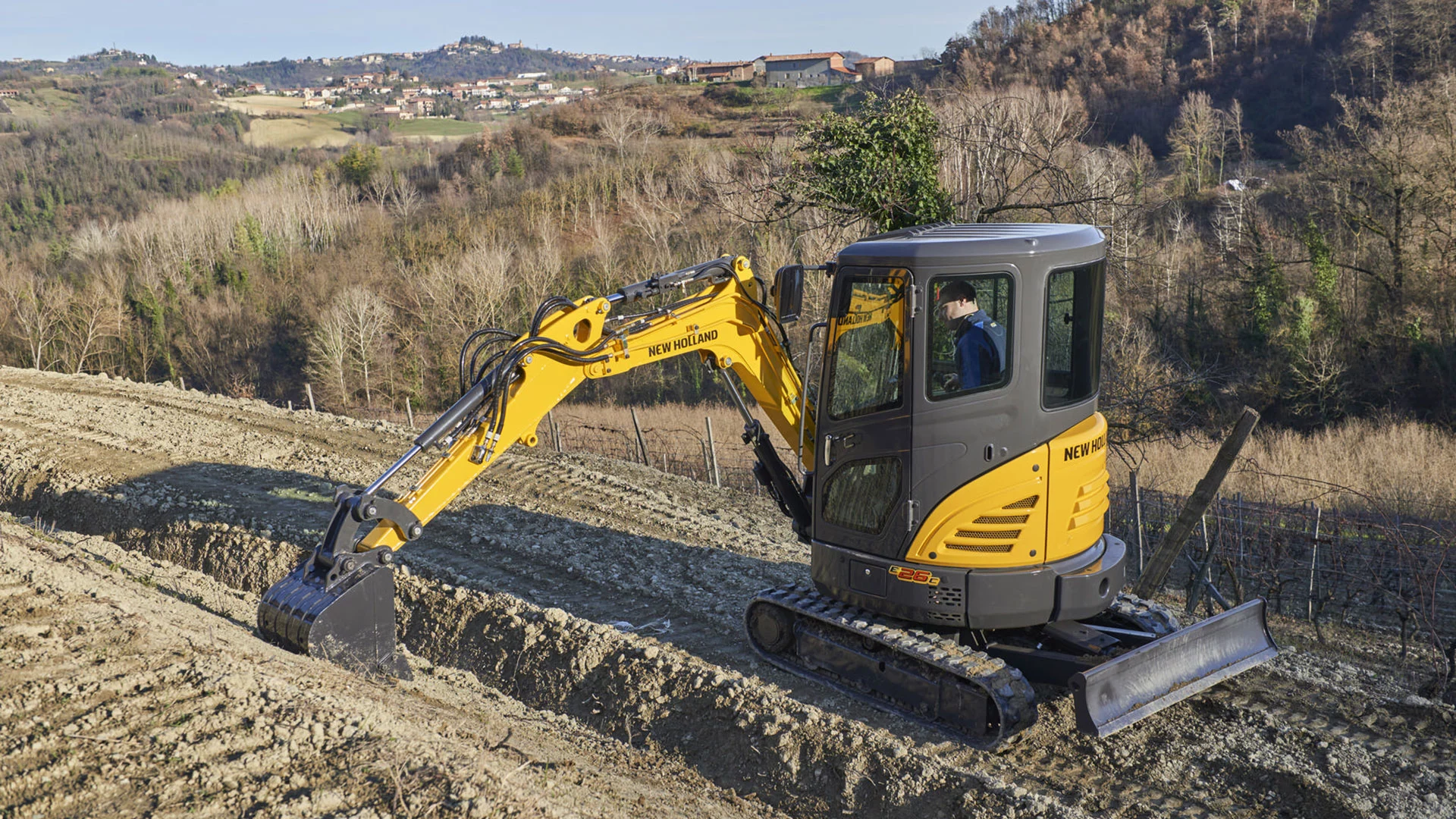 MINI CRAWLER EXCAVATORS