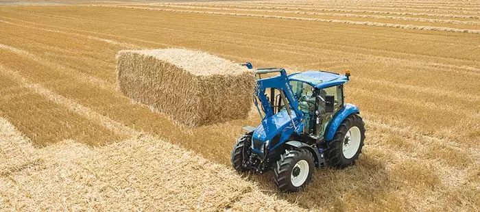 ENHANCE FARMING VERSATILITY WITH A FRONT LINKAGE AND LOADER