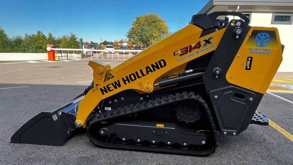 Der elektrische Mini-Raupenlader C314X von New Holland – eine emissionsfreie und geräuscharme Lösung für den Materialumschlag
